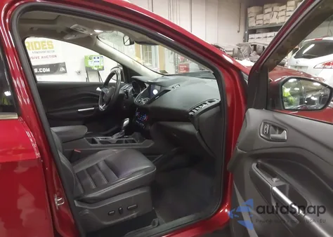 2019 Ford Escape Titanium from USA, damaged, VIN 1FMCU9J9XKUA83723